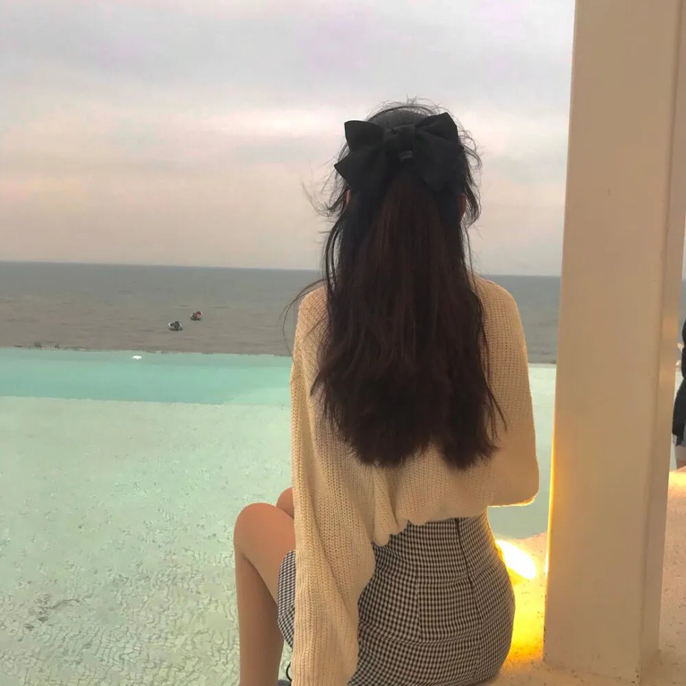 骆驼不会独自哭泣
